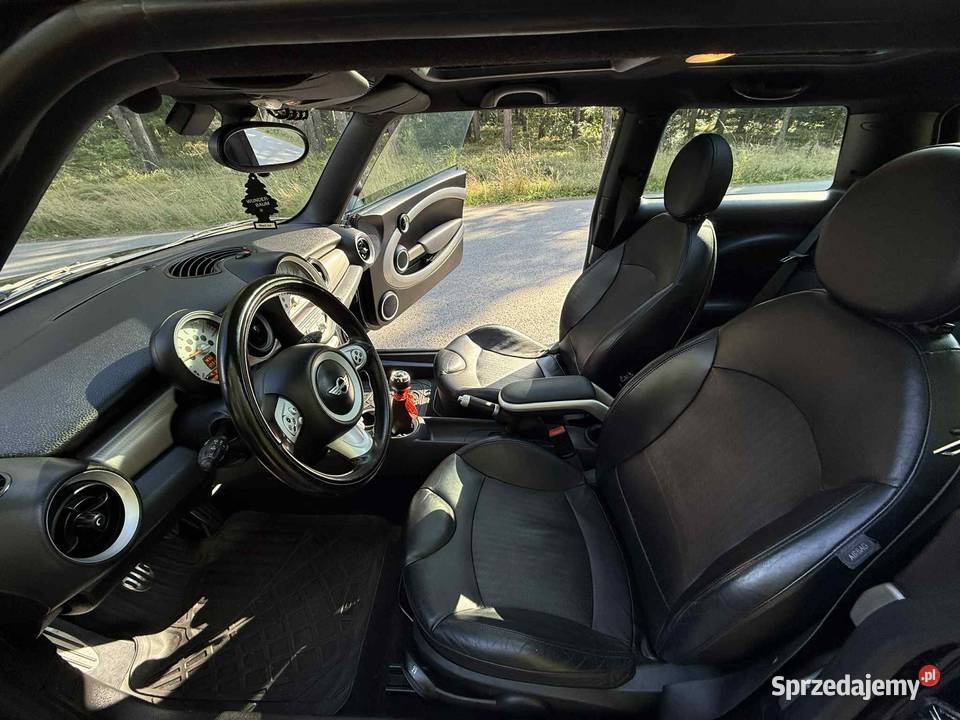 Piękny Mini Cooper S Cooper S
