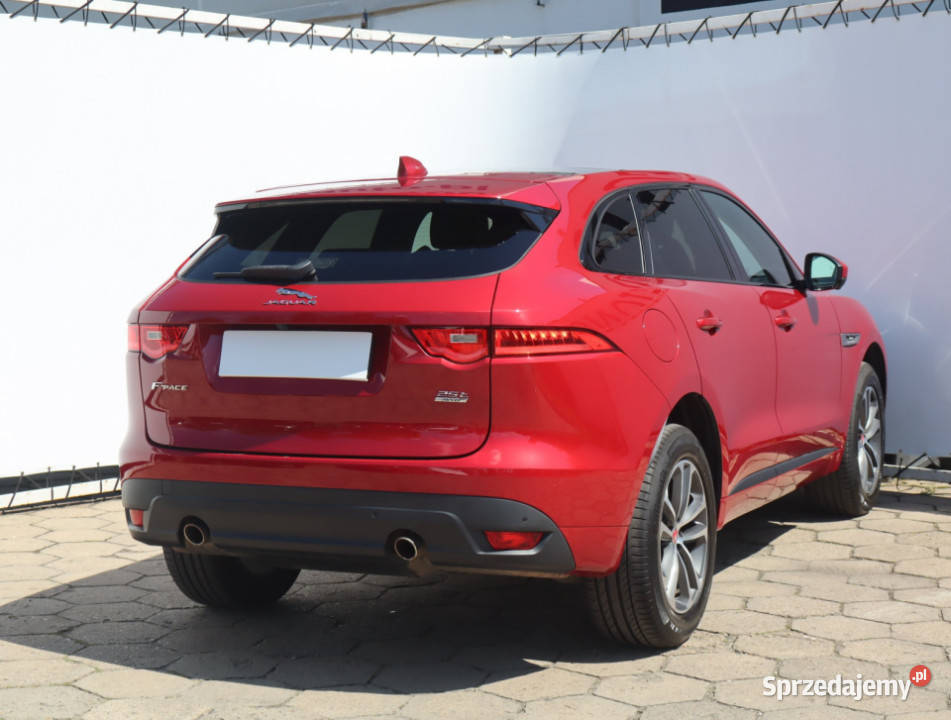 Jaguar FPace 25t AWD kamera cofania