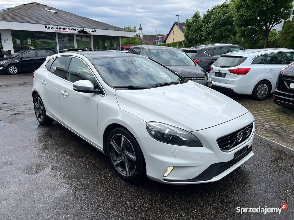 VOLVO V40 D2 automat Xenon Navi bezwypadkowe immobilizer Lublin