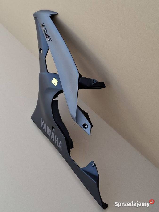 YAMAHA R6 RJ15 OWIEWKA LEWA BOCZEK LEWY