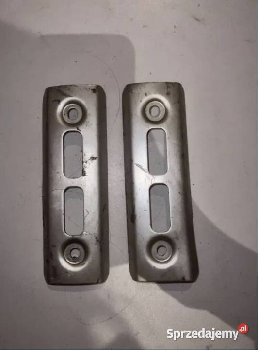 Osłony obudowy chłodnicy Yamaha FZS 600 Fazer Mocowania i uchwyty Ostrzeszów