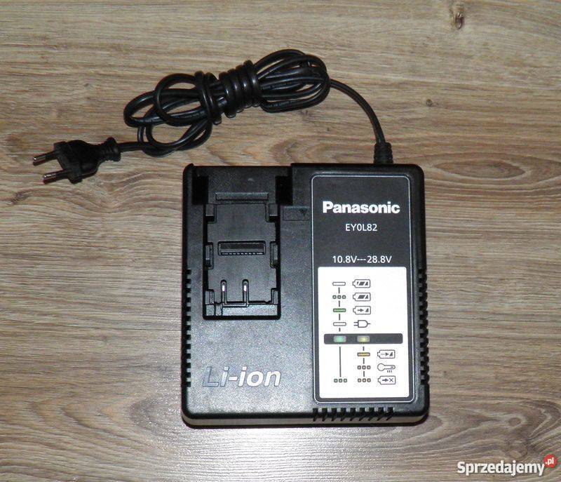 Ładowarka Li-Ion Panasonic EY0L82 jak nowa 10,8-28,8V