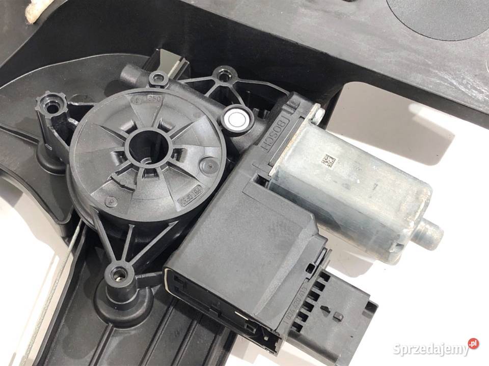 PODNOŚNIK SZYBY PRAWY PRZÓD OPEL COMBO D