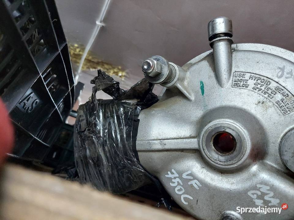 Honda vf 750 c magna dyferencjał kardan Jelenia Góra