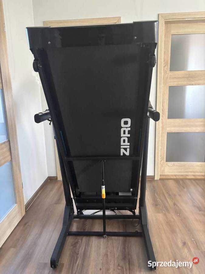 Bieżnia elektryczna Zipro Notus sprzedam
