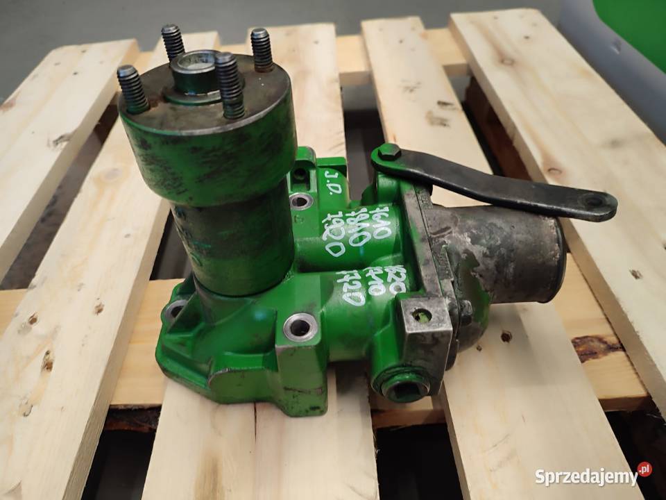 Pompa wody R518575 John Deere 7610
