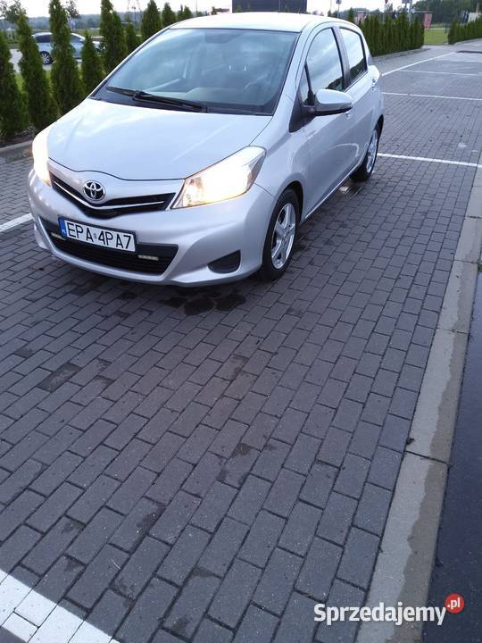 Sprzedam Toyota Yaris lakier metallic Rzgów sprzedam