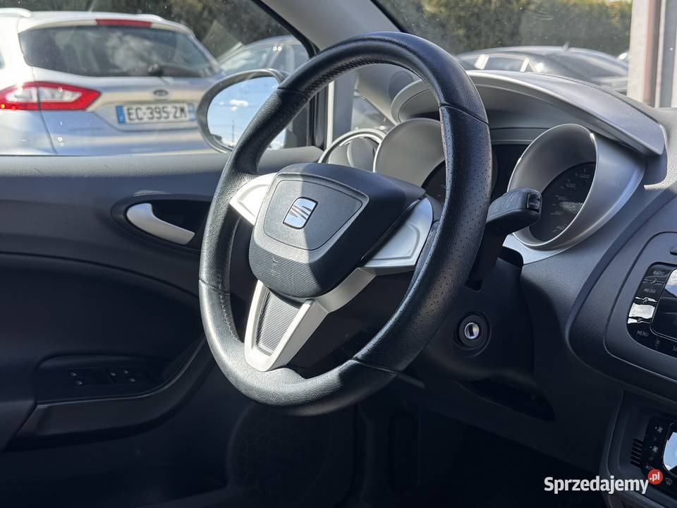 Seat Ibiza 2011r GWARANCJA Niski Przebieg komputer pokładowy Paniówki