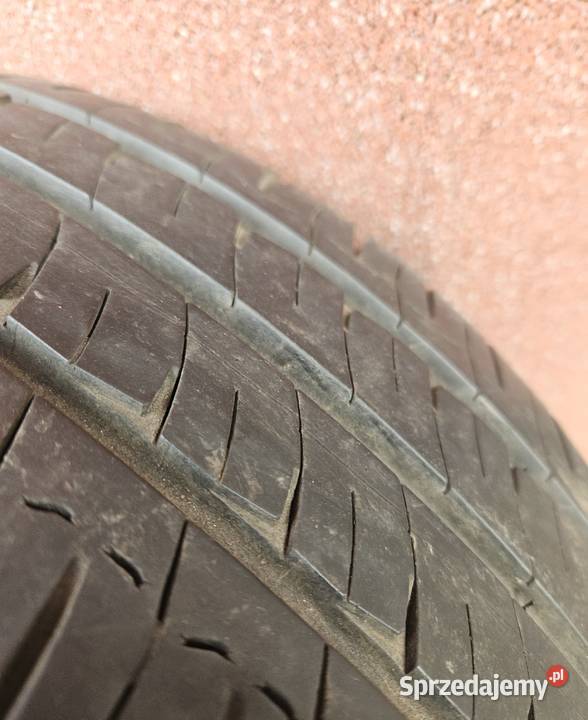 Michelin Agilis z felgą Jawor