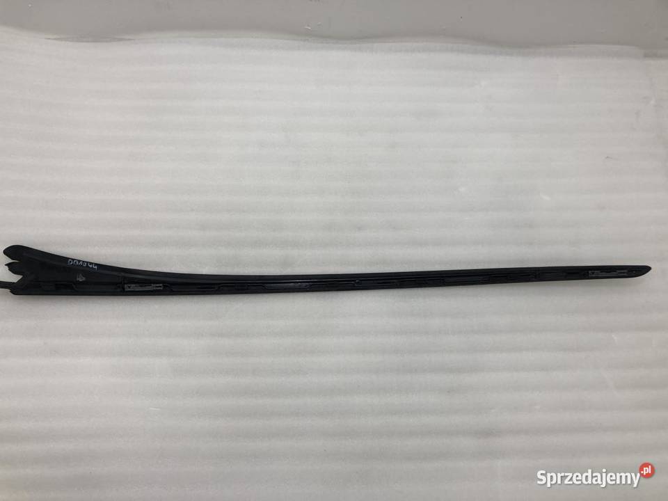 LISTWA SZYBY CZOŁOWEJ 96858533 PEUGEOT 5008 sprzedam