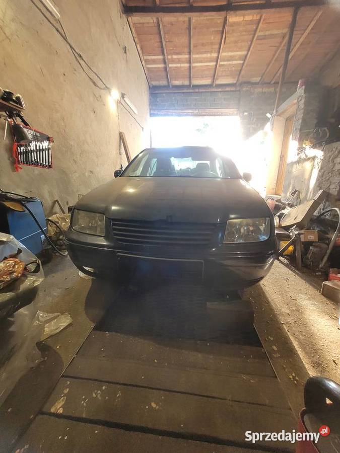 Bora vw na części skorzane fotele lampy osobowe Lubsza sprzedam