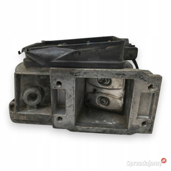 PRZEPŁYWOMIERZ BMW E30 E34 318i 518i 18 M40 Chełm