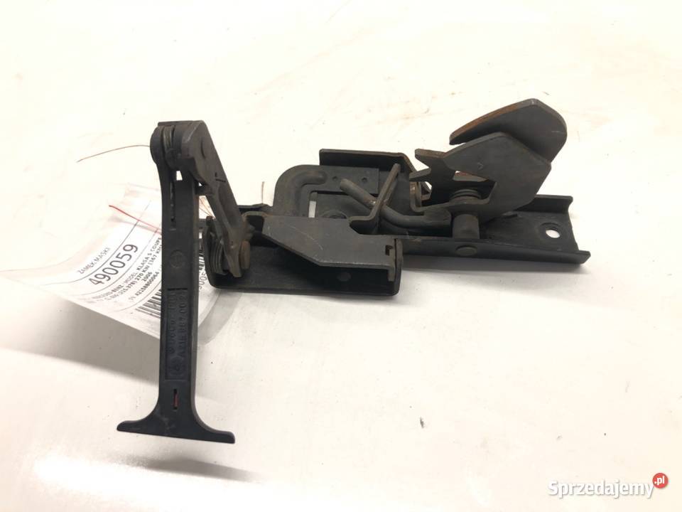 ZAMEK MASKI MERCEDES C215 Hatchback A2158800064