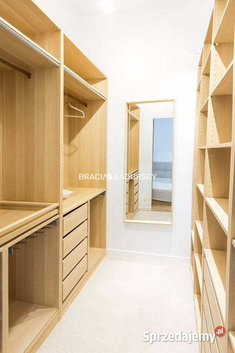 sprzedaży mieszkania Kraków Kalwaryjska 7505m2