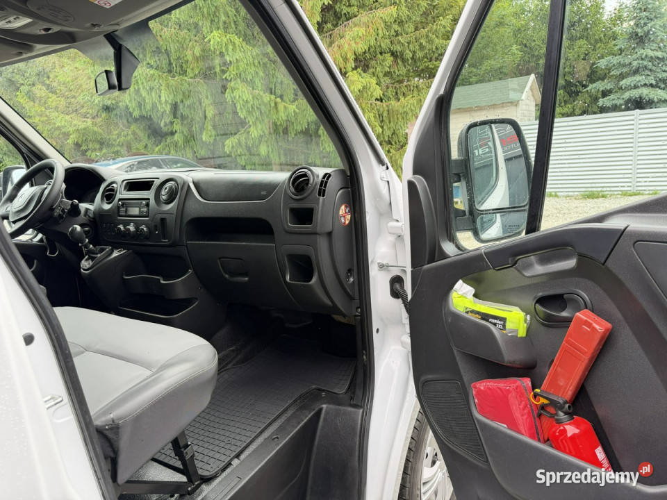 Renault Master średniak 7 osobowy brygadówka 150000km mazowieckie Warszawa