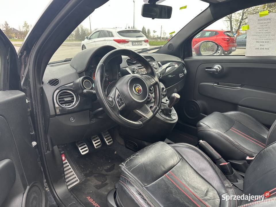 Fiat 500 Abarth nieuszkodzony Stobierna