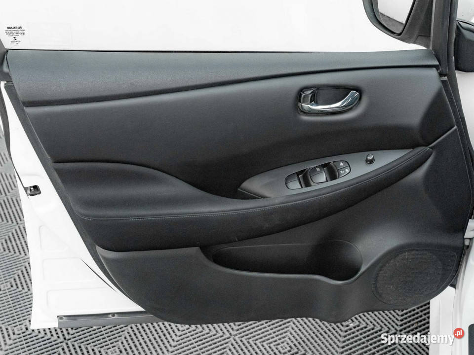Nissan Leaf CT016AL40kWh Acenta Podgrzf Kcofania biały Gdańsk