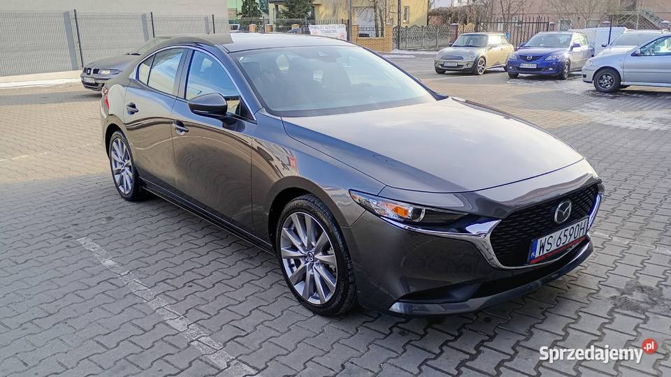 Sprzedam Mazdę 3 sedan 25 benzyna AWD 2021r kamera cofania 3