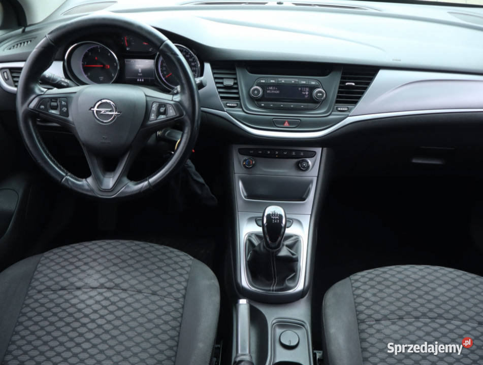 Opel Astra 16 CDTI Kombi Łódź