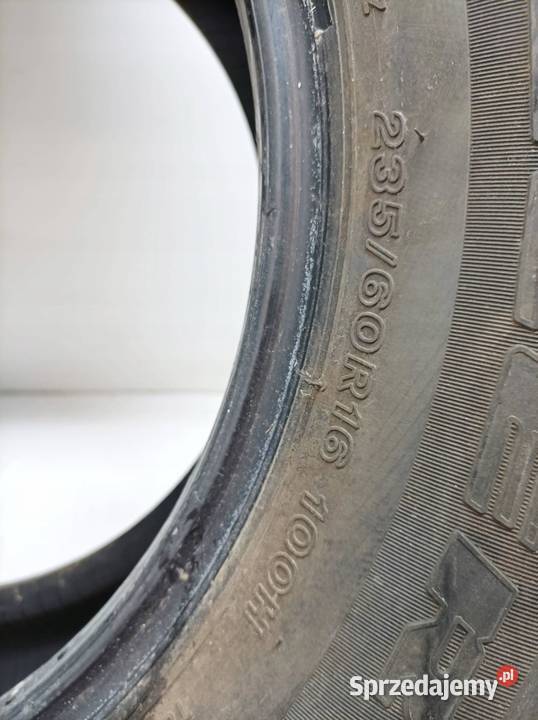 OPONA LETNIA BRIDGESTONE DUELER HT687 23560R16 60