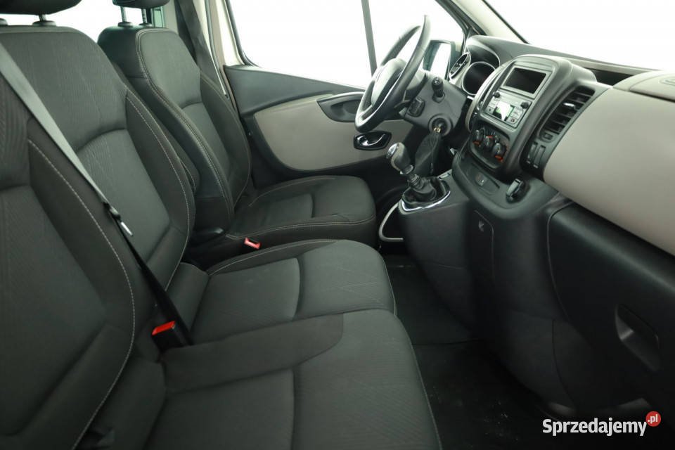 Renault Trafic 16 dCi diesel Piaseczno