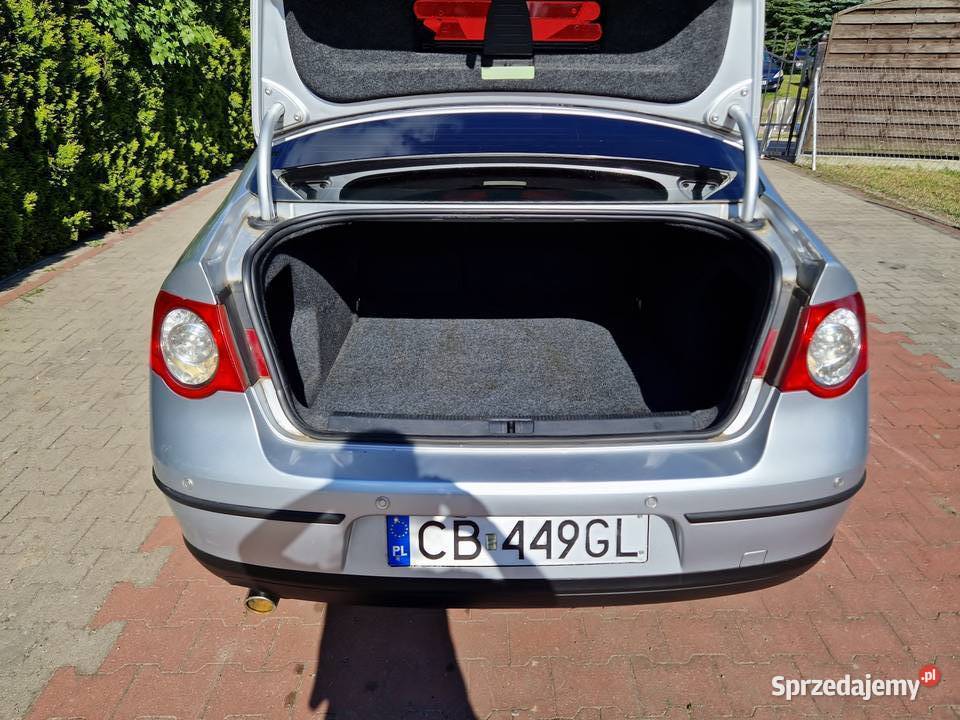Volkswagen Passat B6 16 benzyna Sedan stan kujawsko-pomorskie Bydgoszcz