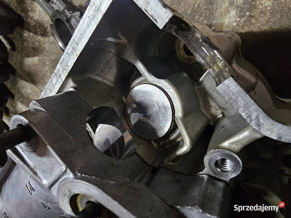 Honda CBR 600 f4i głowica zawór zawory mostki Jelenia Góra
