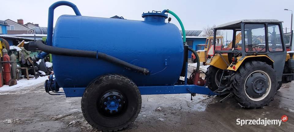 beczkowóz wóz asenizacyjny świętokrzyskie Nowy Korczyn