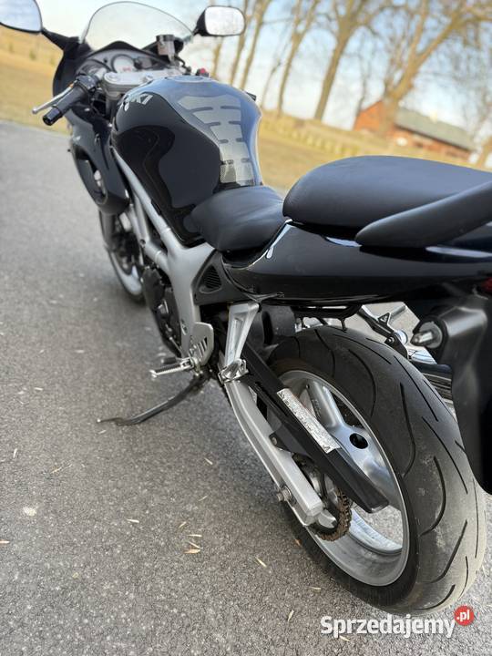Suzuki SV650s 35kW A2 Skalmierz