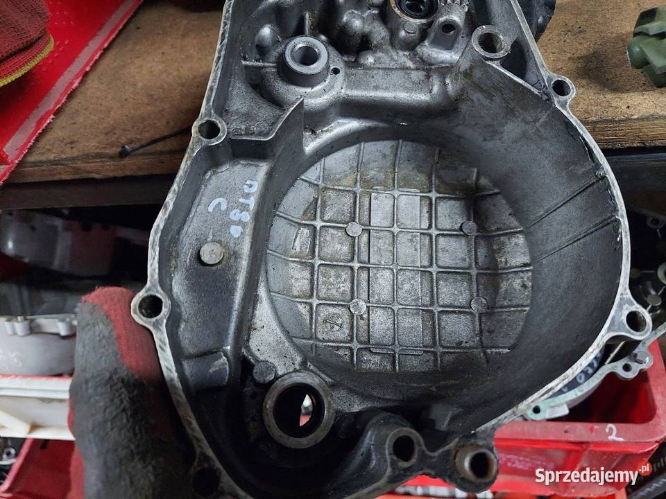 Yamaha DT 80 lc2 pokrywa prawa sprzęgła dekiel Pokrywy i osłony silnika Motoryzacja dolnośląskie Jelenia Góra