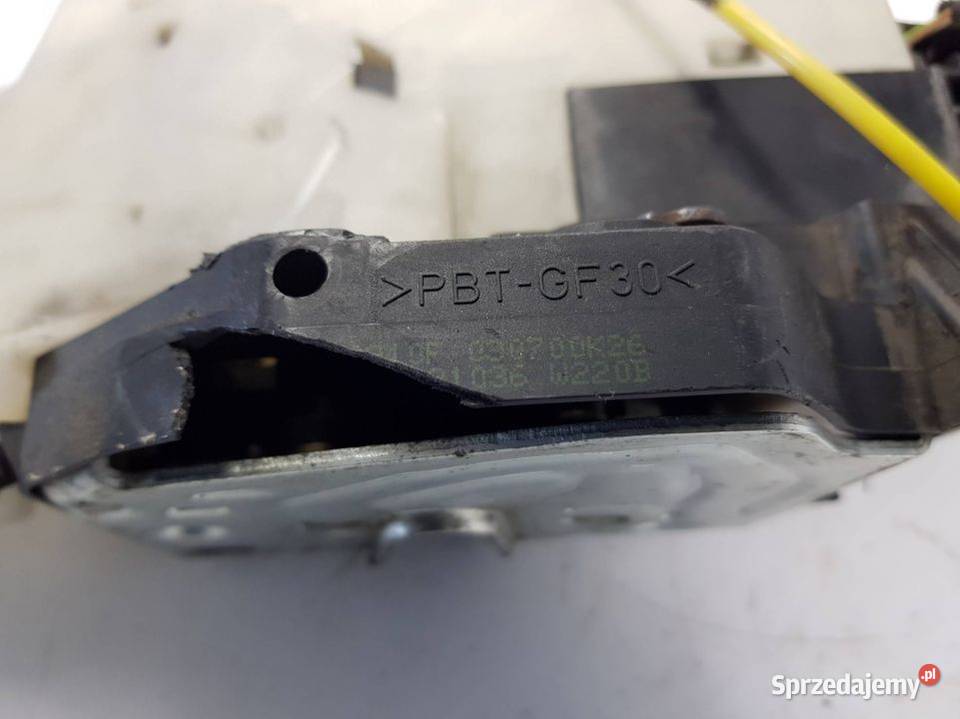 ZAMEK DRZWI PP A2207204035 MERCEDES W220 osobowe Lipno