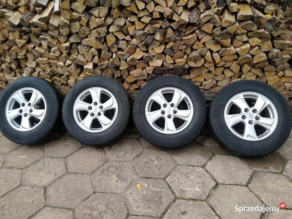 Felgi 16 z oponami zimowymi Ostrowiec Świętokrzyski