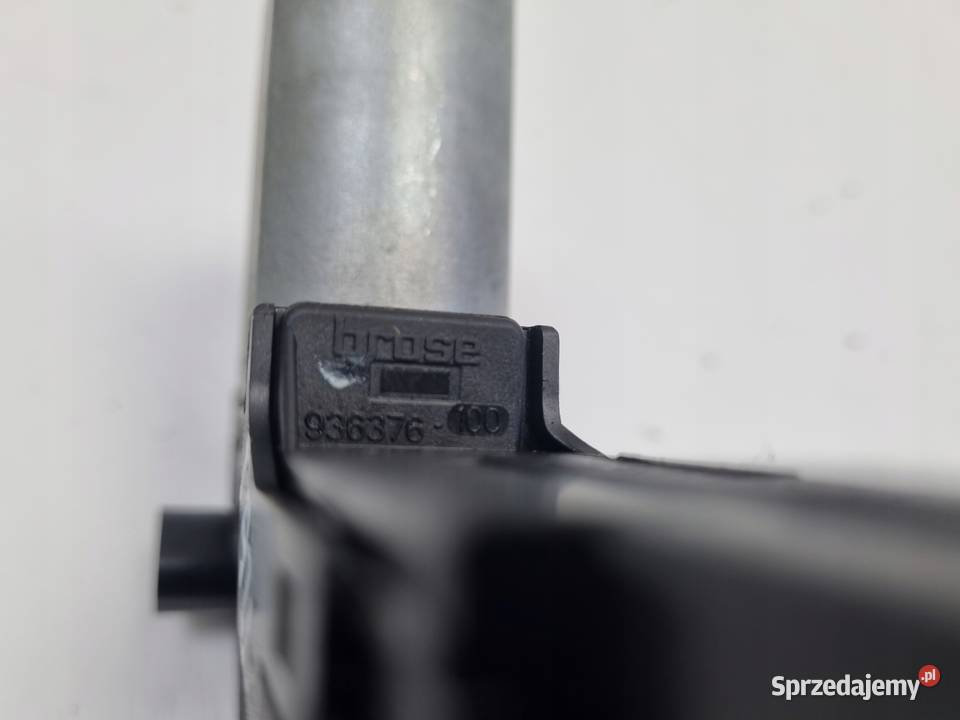 Mercedes A205 W205 SILNICZEK SZYBY lewy tył Mechanizmy opuszczania szyb