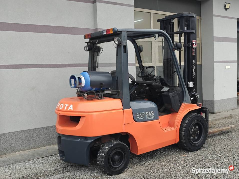 Wózek widłowy Toyota 7FGJF35 35T Lpg 4 Sekcje Sandomierz