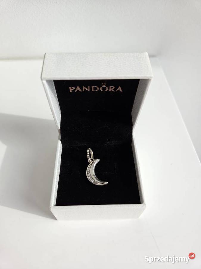 Srebrny charms zawieszka Pandora księżyc z małopolskie Liszki