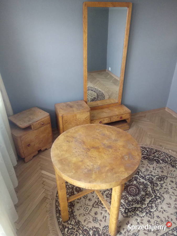 Zestaw meblowy czeczot