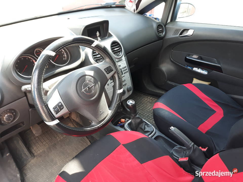 Opel Corsa 2009 r 14 16v 100 Rok produkcji 2009 dolnośląskie