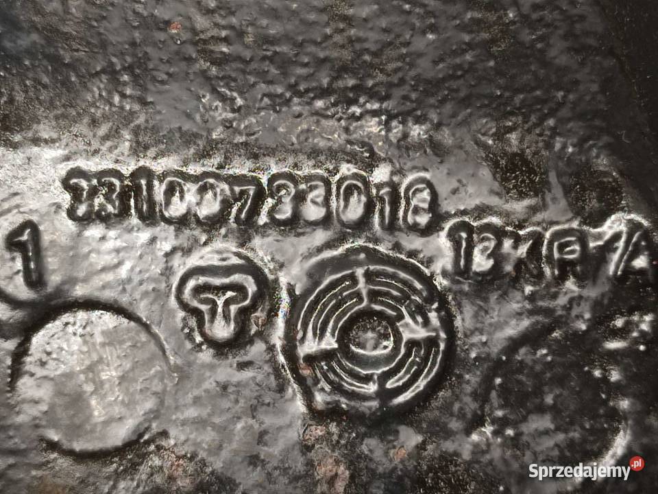 Podpora wału ramion górnych 73100733018 Case CVX