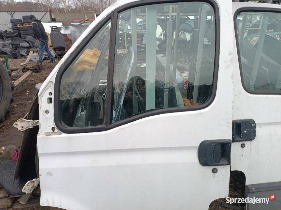 DRZWI LEWY PRZÓD IVECO DAILY III 9906 28 JTD sprzedam
