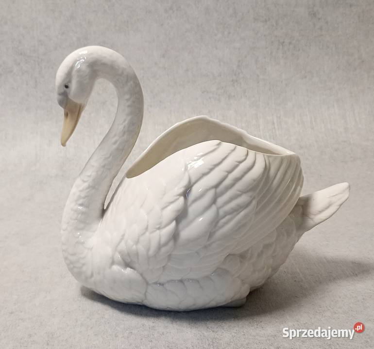 LLADRO NAO 222 Porcelanowa kolekcjonerska figura Porcelana i szkło Szczecin