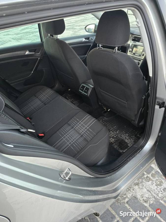Piękny Volkswagen Golf VII 12TSI 110Euro6 Zarejestrowany w Polsce Czarna Woda sprzedam
