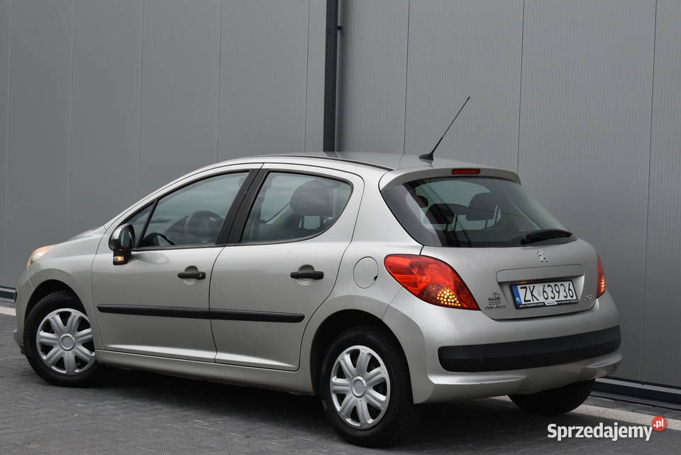 SALON POLSKA 14 73 5 DRZWI KLIMATYZACJA NOWY Białogard