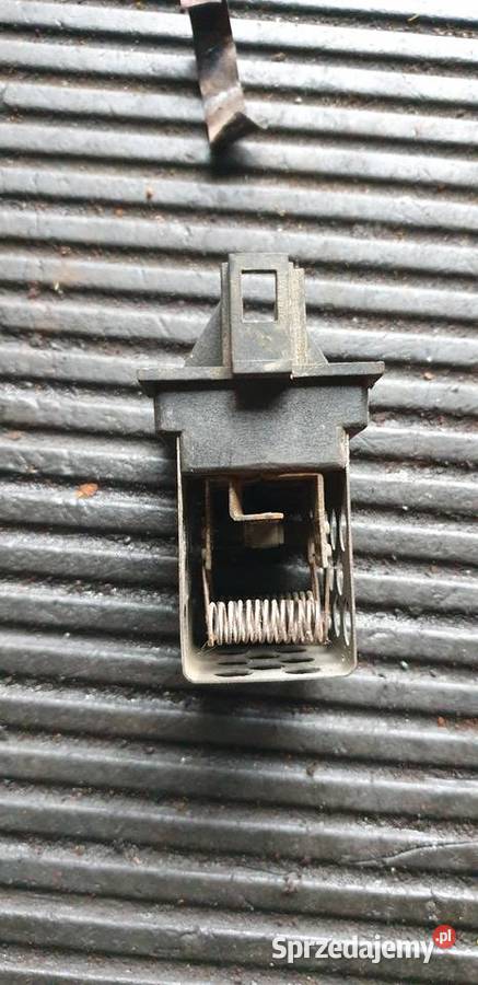 Rezystor dmuchawy skoda Felicja