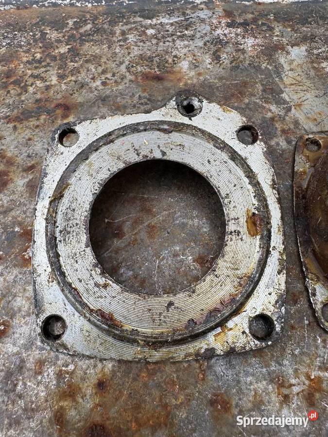 K750 M72 ORYGINALNA PRZEDNIA PODPORA WAŁU Nowa Przemyśl