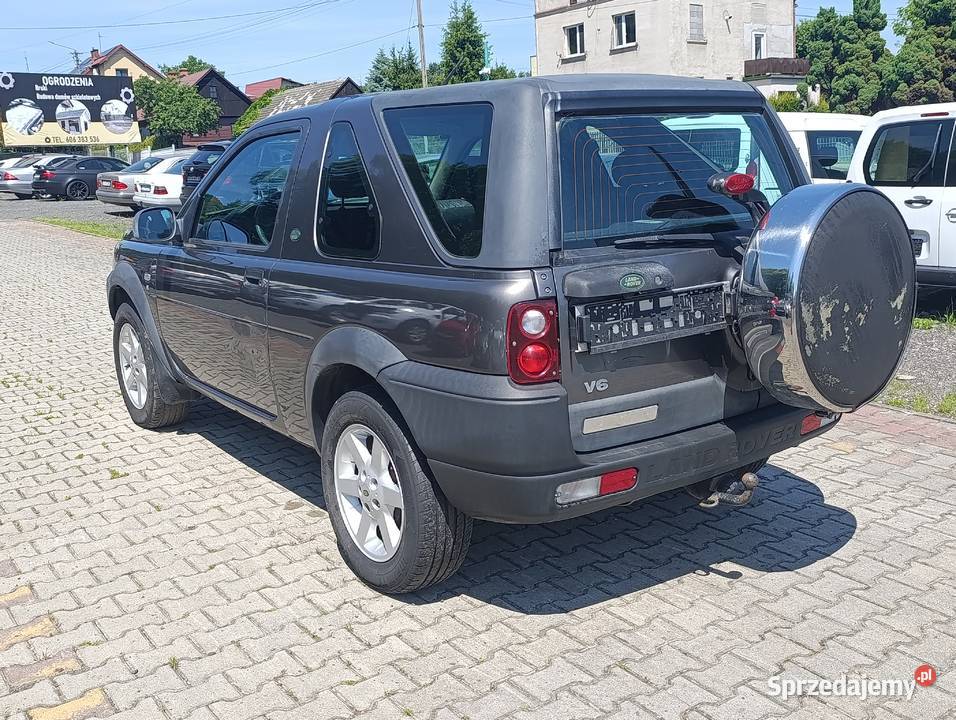 Auto świeżo sprowadzone w stanie na zdjęciach Bujaków