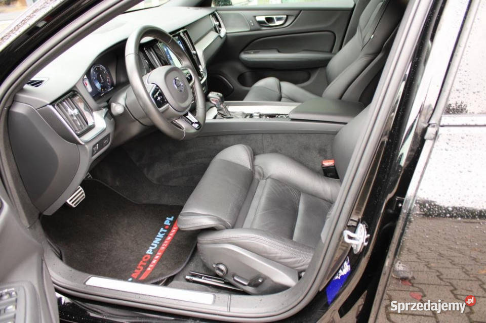 Volvo V60 2020r Gwarancja IWŁ ASO FV23 Kamery Chorzów sprzedam