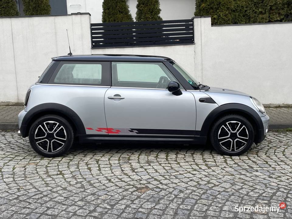 Mini Cooper R56 16 benzyna 120 6 biegów 2x kpl nieuszkodzony Będzin