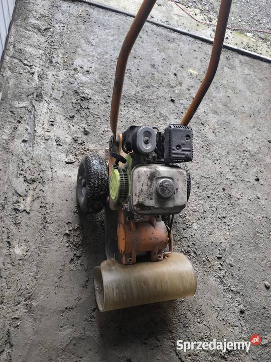 Sprzedam ubijarke płytowa o wadze około 50 Pozostałe Tomaszów Lubelski sprzedam