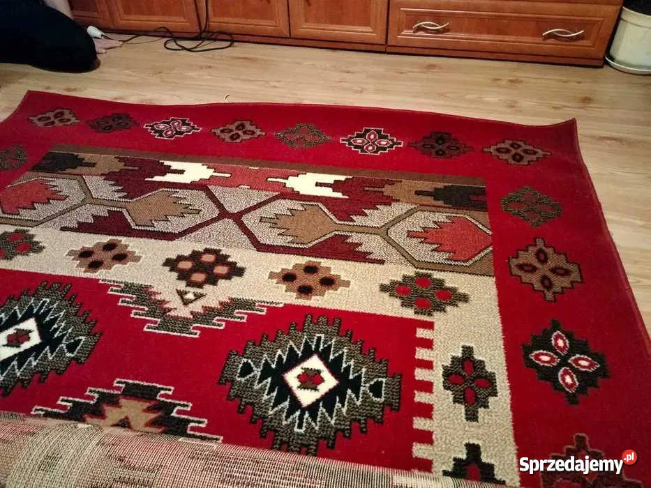 Dywan duży wym dł 260 szer 180 okazja NIE