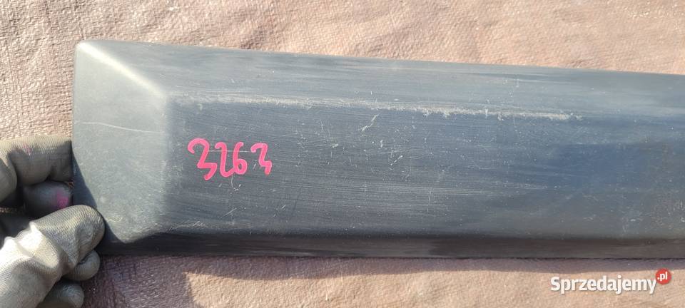 LISTWA DRZWI LEWY TYŁ DACIA SANDERO I Ruda Śląska